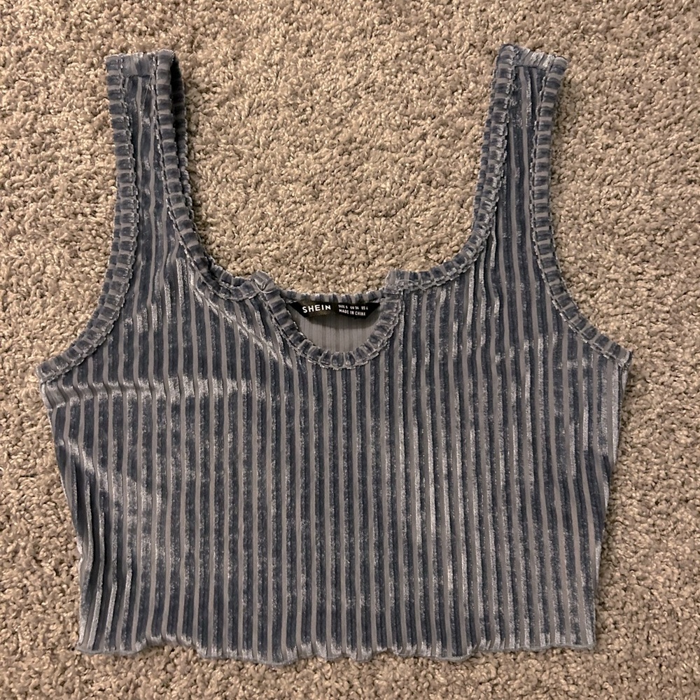 blue crop top